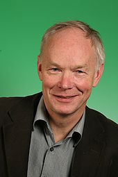 PER OLAF LUNDTEIGEN: Med begge henda i statskassa.