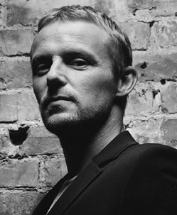 JO NESBØ/HARRY HOLE: For en mann!